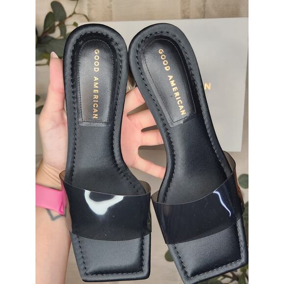 Good American Block Heel Slide Sandal in Black - Picture 4 of 8